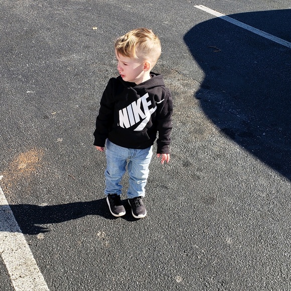 Meet your Posher, Gordy - Picture 1 of 1